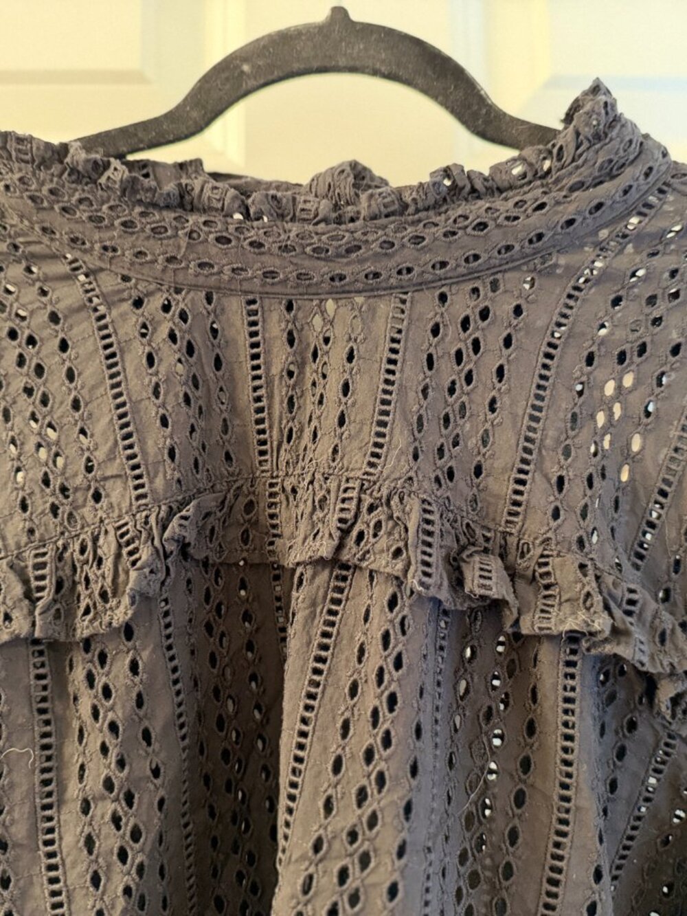 Madewell Eyelet Mockneck Ruffle Top, XL, NEW WITH TAGS - Picture 4 of 9